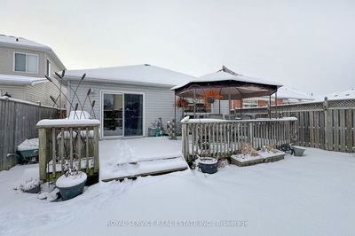 5 Rafton St, Clarington - Newcastle image-0-2