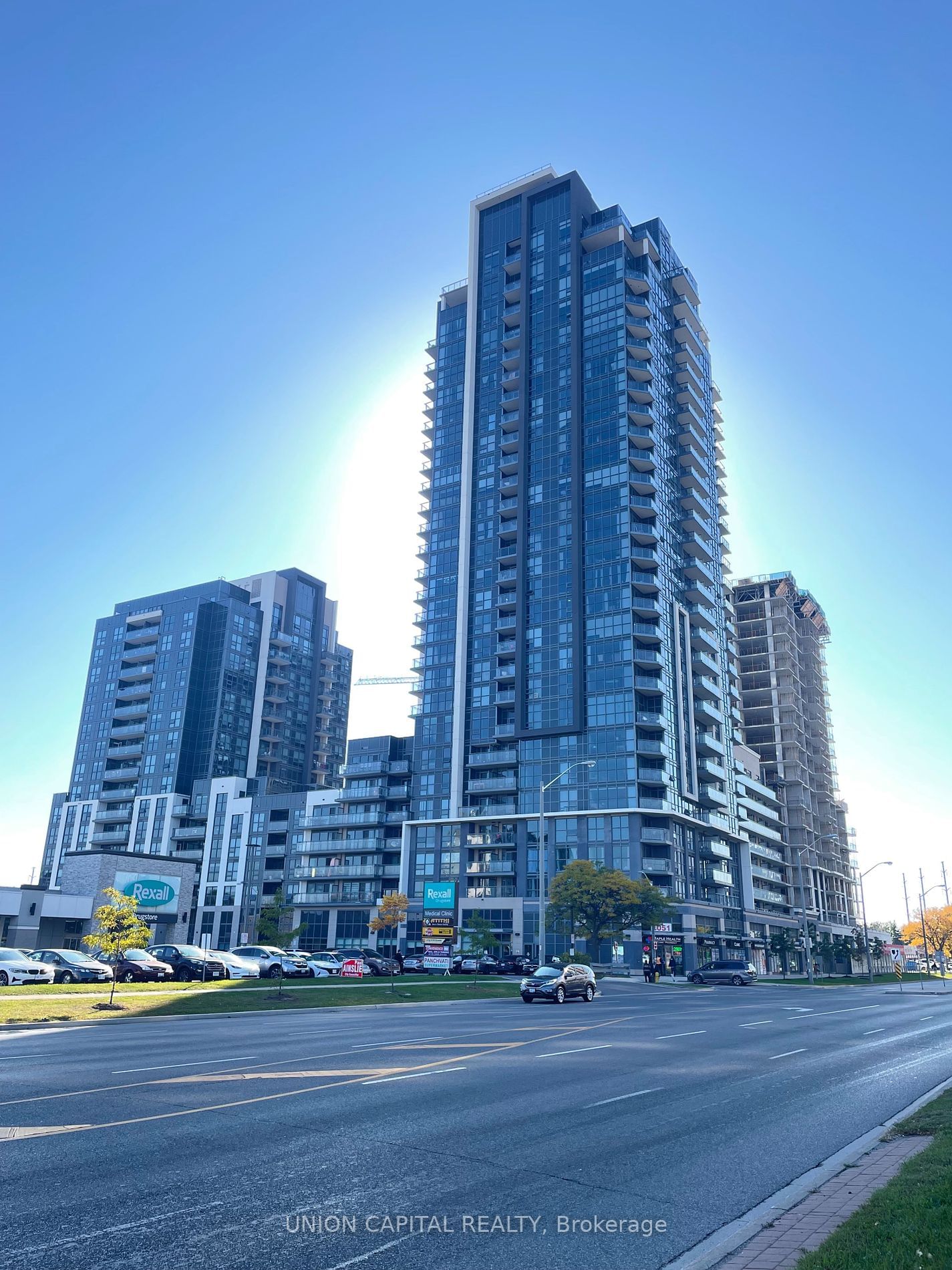 Condo for sale at 701-30 Meadowglen Place, Toronto, Woburn, M1G 0A6 - MLS: E11928515