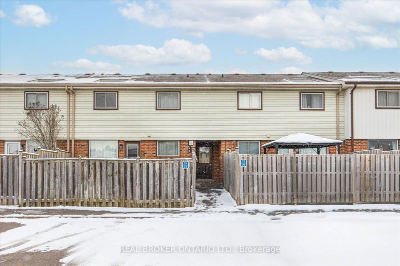 Unit 74 — 120 Nonquon Rd, Oshawa - Centennial image-0-0