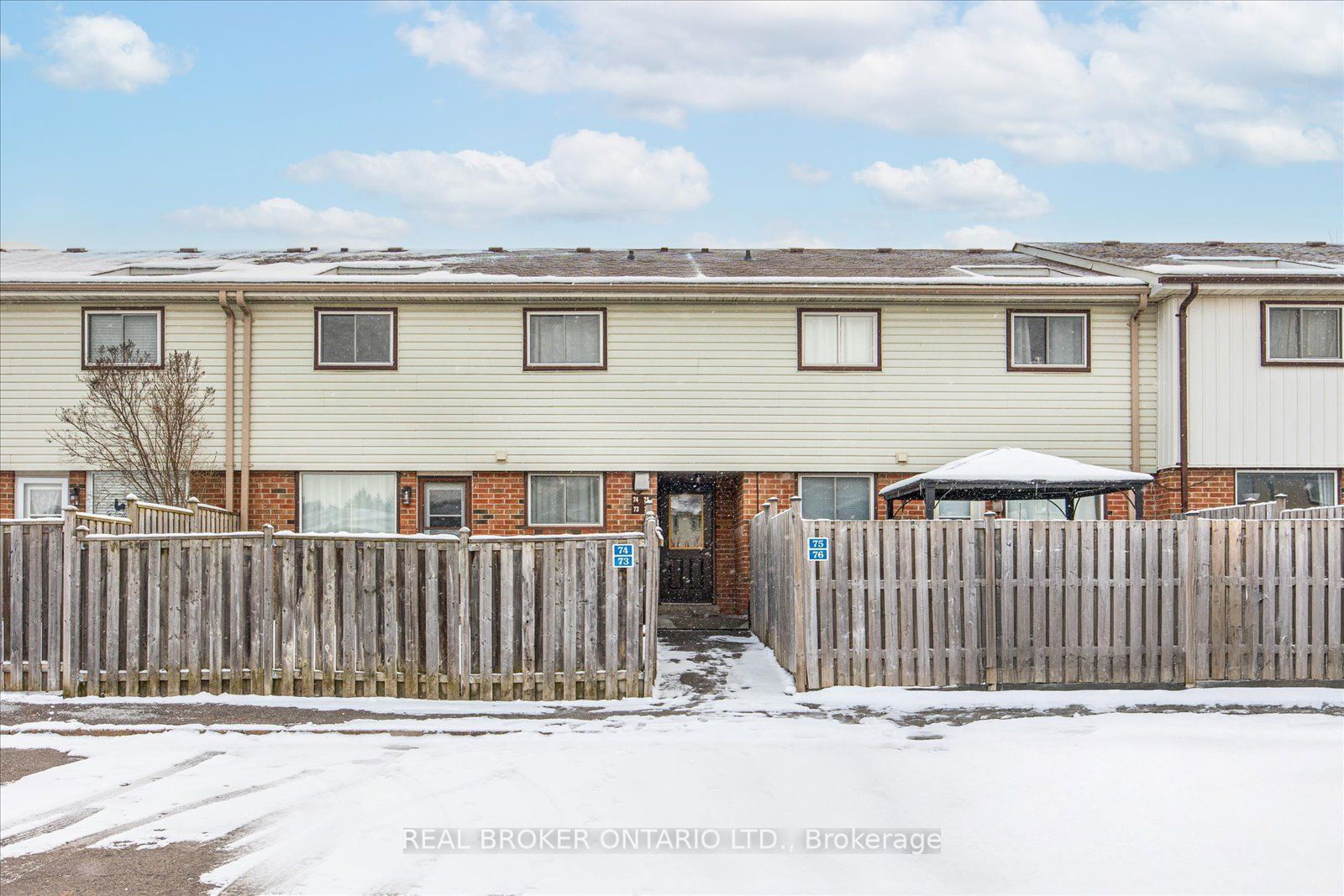 Townhouse for sale at 74-120 Nonquon Road, Oshawa, Centennial, L1G 7E6 - MLS: E11928722