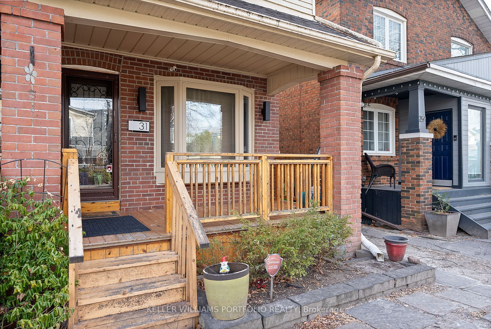 Semi-Detached House for lease at 31 Kerr Road, Toronto, Greenwood-Coxwell, M4L 1K2 - MLS: E11928874