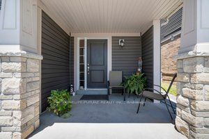 106 Symington Ave, Oshawa - Windfields image-0-3