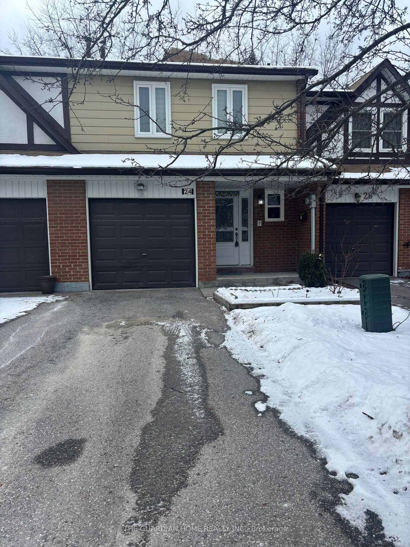 Townhouse for sale at 24-101 Dundalk Drive, Toronto, Dorset Park, M1P 4V1 - MLS: E11929136