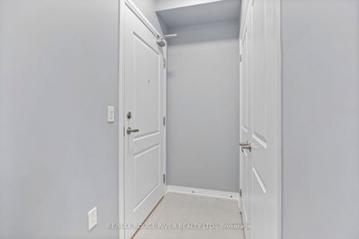 Unit 103 — 65 Shipway Ave, Clarington - Newcastle image-0-3