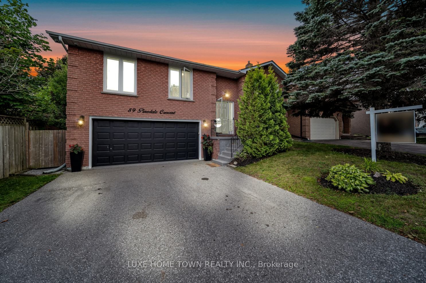 Detached House for sale at 89 Pinedale Crescent, Clarington, Courtice, L1E 1C4 - MLS: E11929260