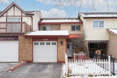 1659 Dreyber Crt, Pickering - Village East