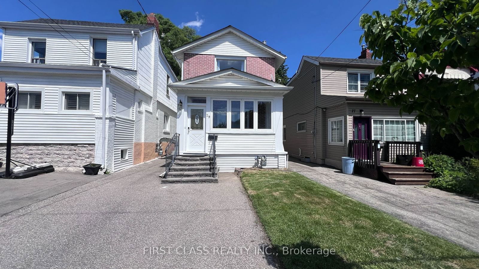 Detached House leased at 29 Scotia Avenue, Toronto, Oakridge, M1L 4E4 - MLS: E11929322