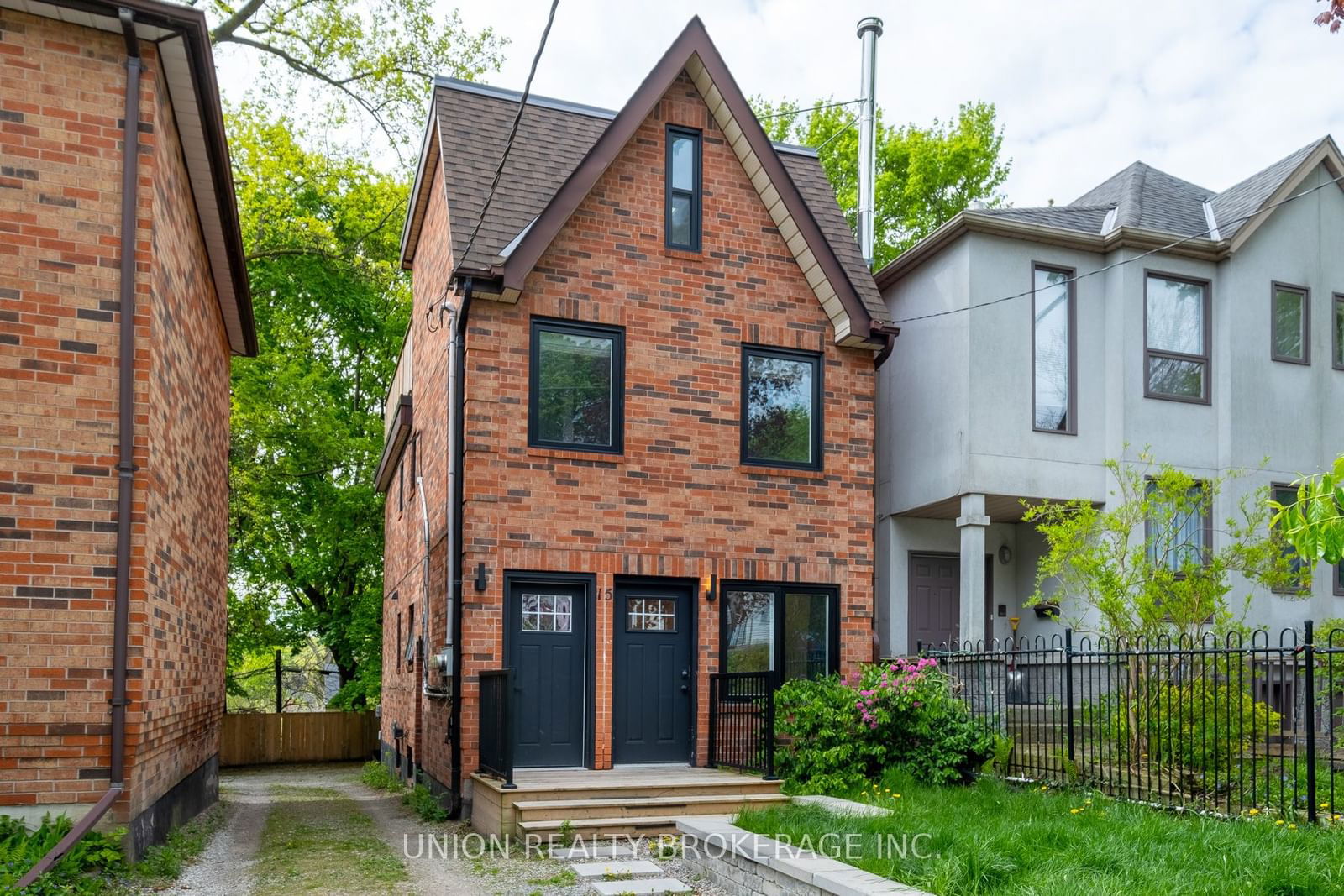 Detached House leased at Main-15 Ivy Avenue, Toronto, South Riverdale, M4L 2H6 - MLS: E11929589