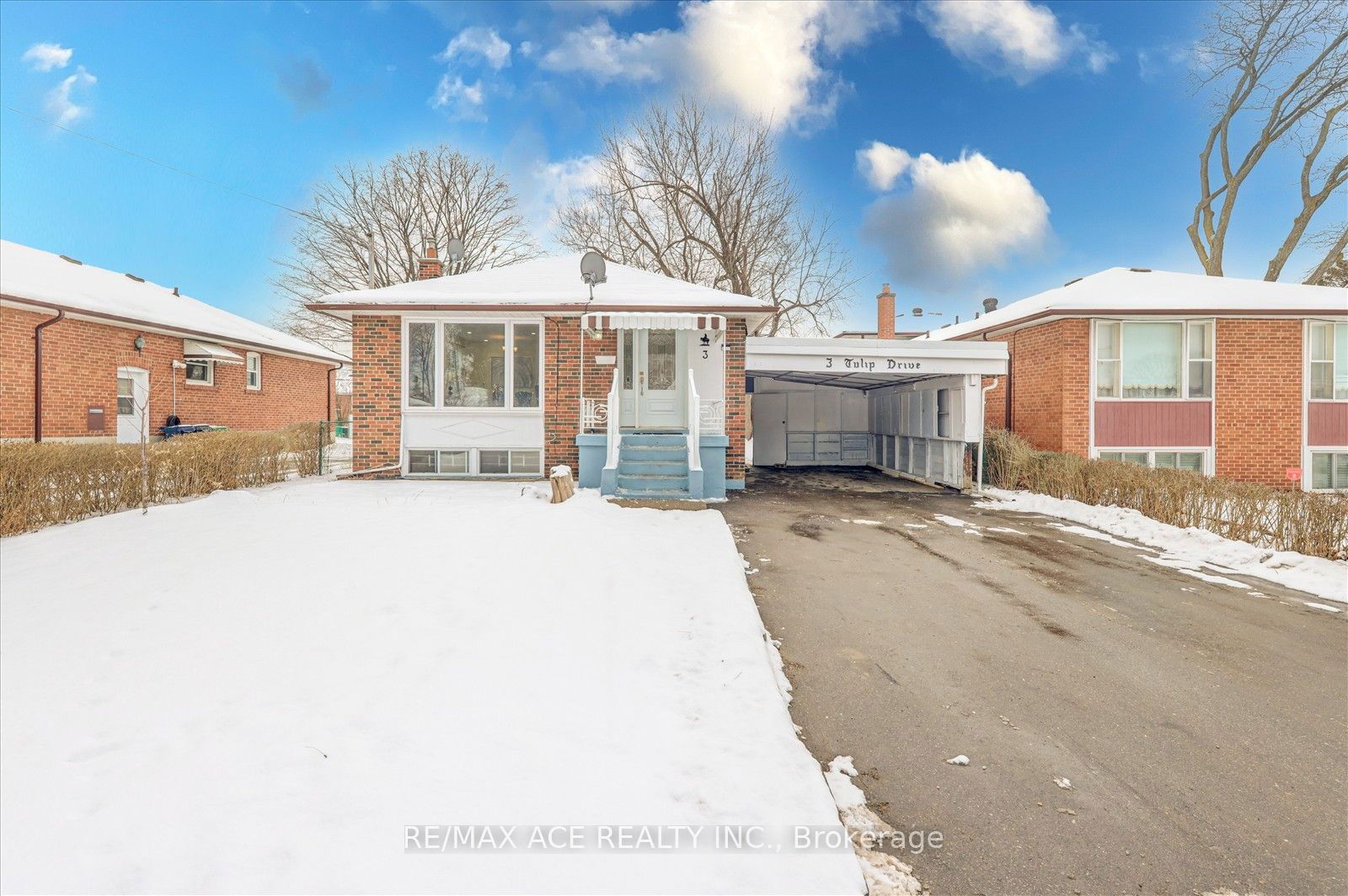 Detached House for sale at 3 Tulip Drive, Toronto, Wexford-Maryvale, M1R 4W3 - MLS: E11930062