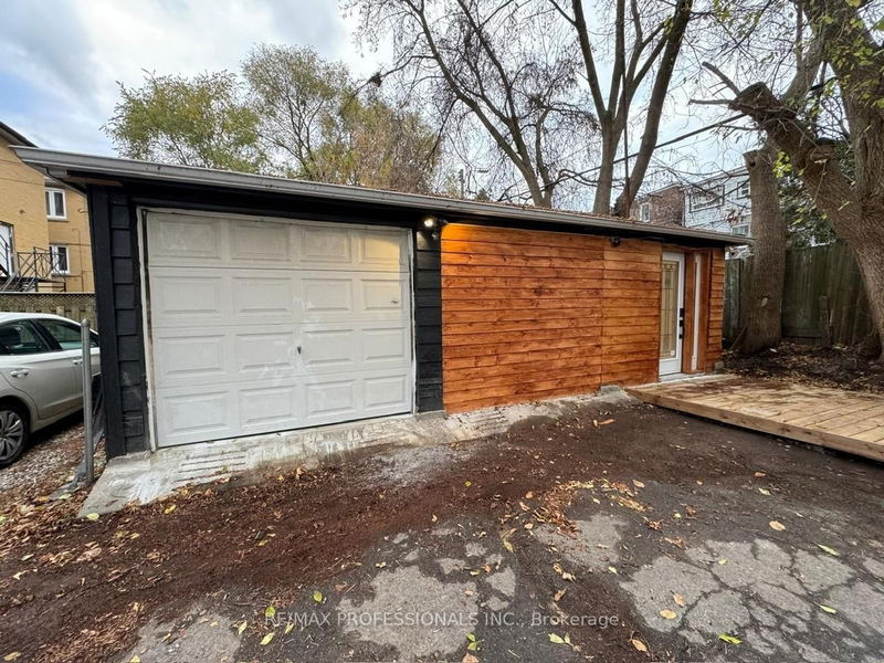 Unit Rear WS — 29 Glenside Ave, Toronto - Greenwood-Coxwell image-0-0