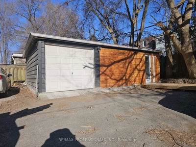 Unit Rear WS — 29 Glenside Ave, Toronto - Greenwood-Coxwell image-0-3