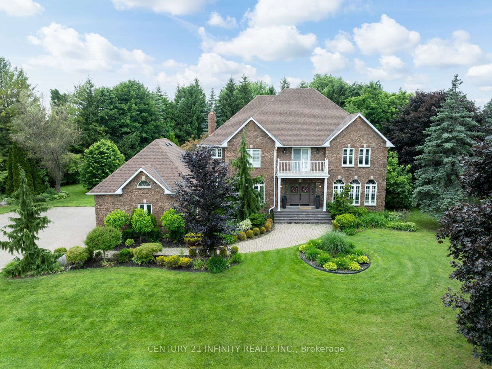 Detached House for sale at 10 Prince Rupert Drive, Clarington, Courtice, L1E 1Z4 - MLS: E11931328