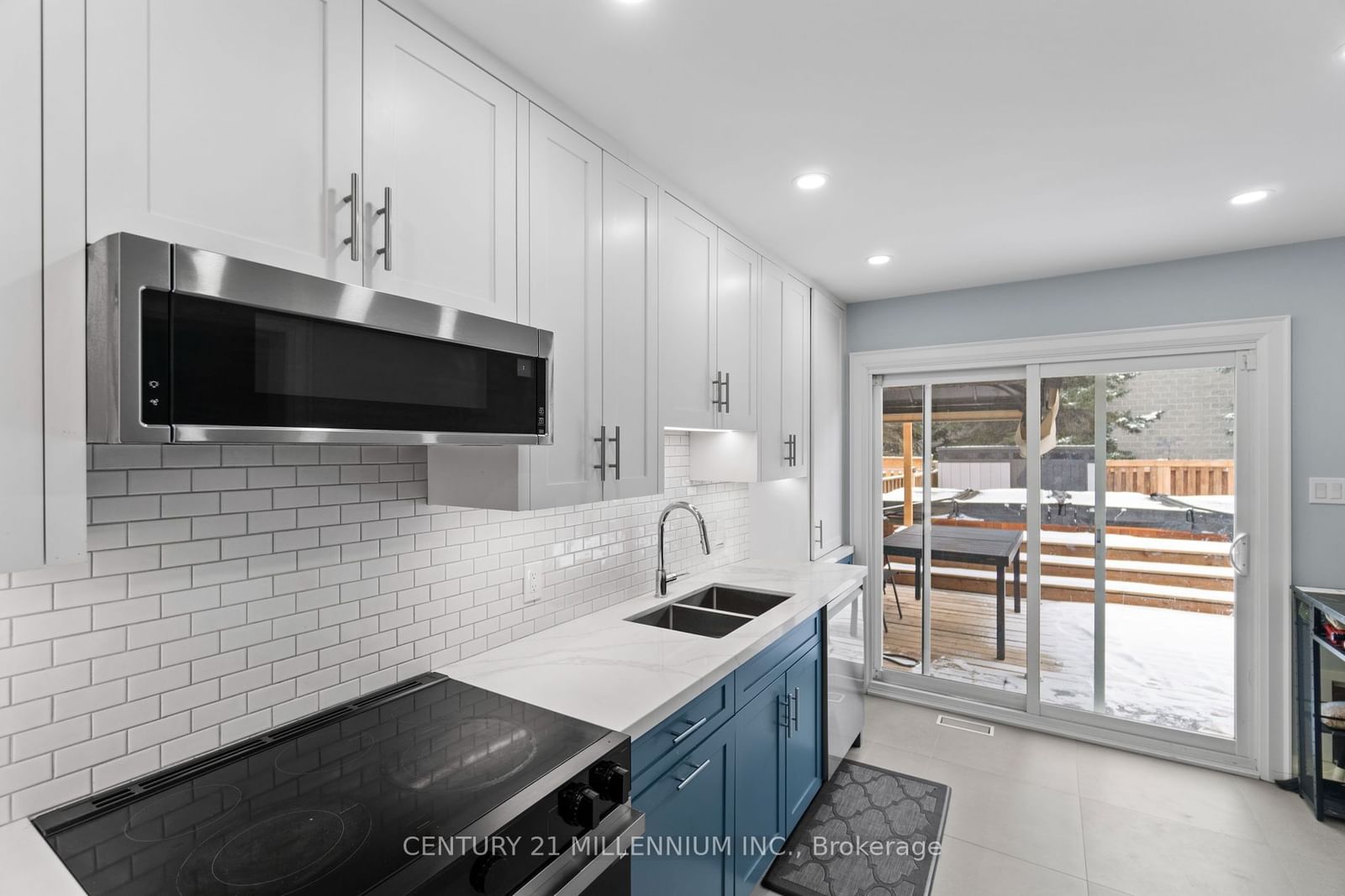 Listing Image 9