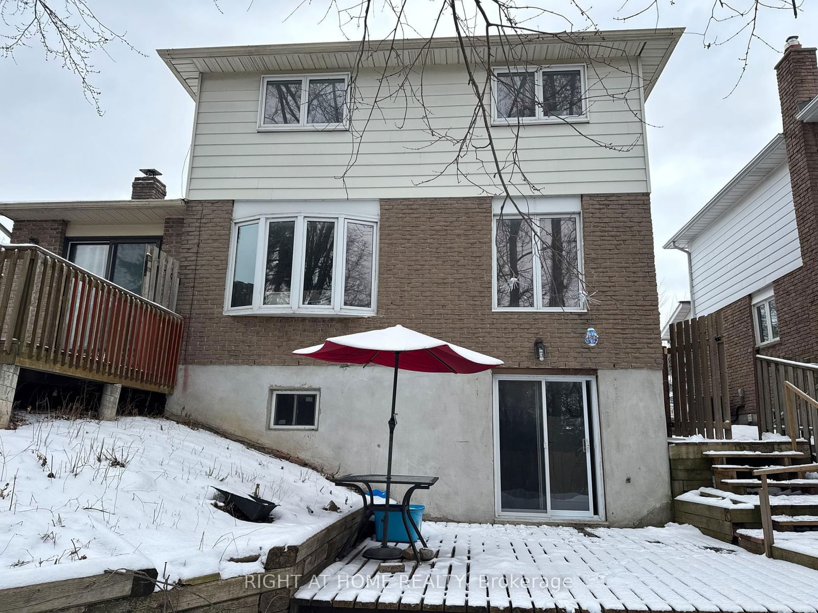 Detached House leased at Bsmt-1222 Cherrydown Drive, Oshawa, Donevan, L1H 7T2 - MLS: E11932290