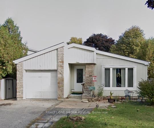 home for lease on BSMT-4 Pittman Crescent