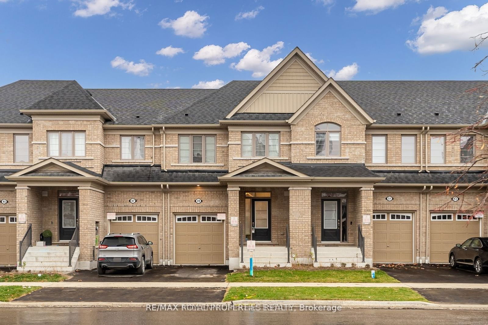 Townhouse for sale at 49 Dance Act Avenue, Oshawa, Windfields, L1H 7K4 - MLS: E11932474