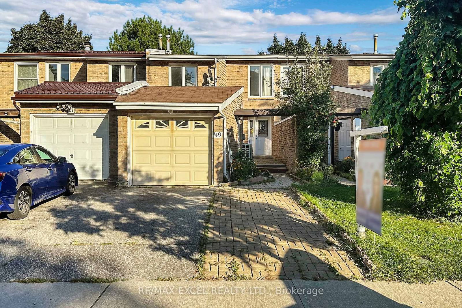 Townhouse sold at 49 Ambercroft Boulevard, Toronto, Steeles, M1W 2Z6 - MLS: E11932576