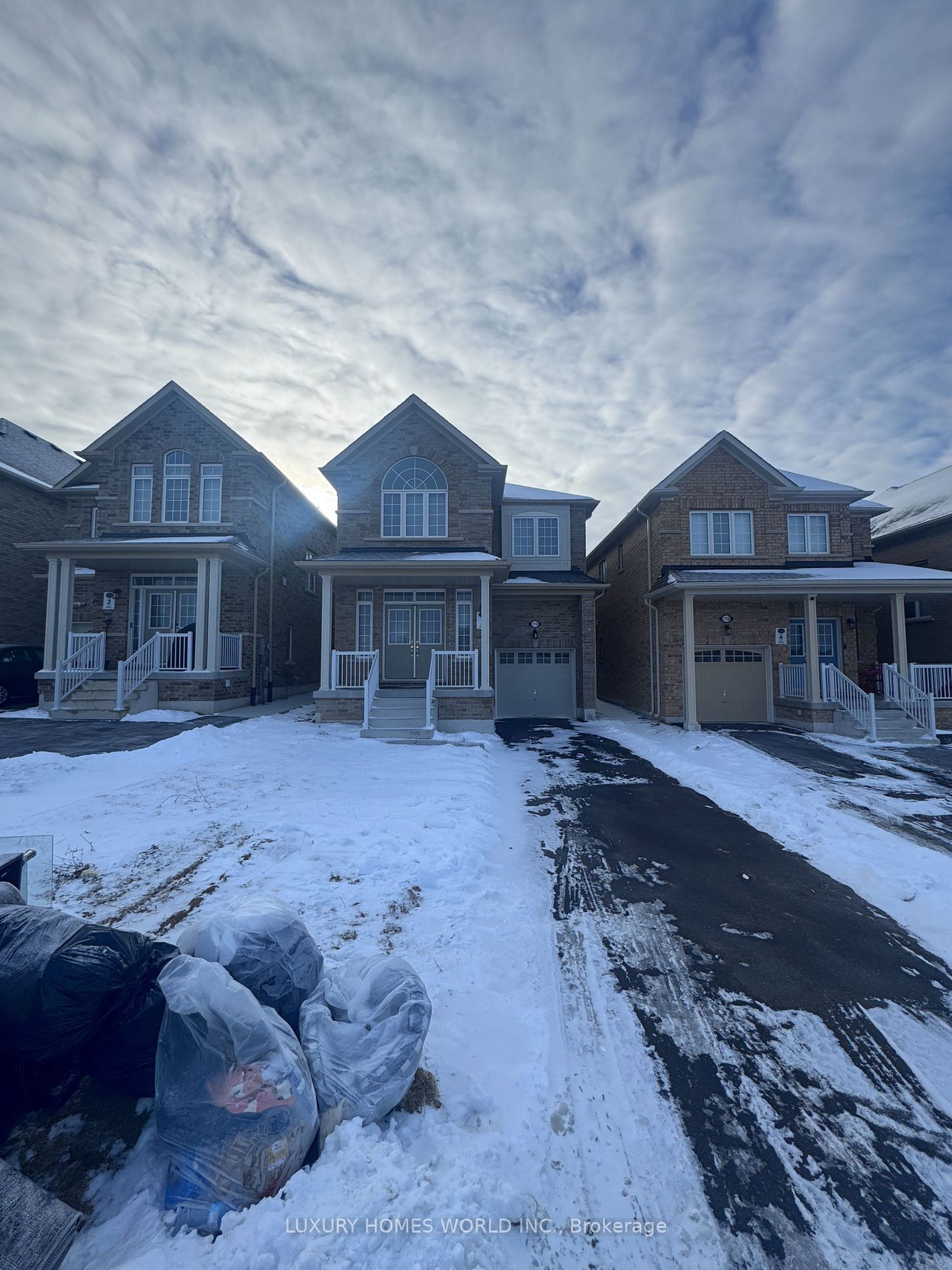 Detached House for lease at 1119 Black Cherry Drive, Oshawa, Taunton, L1K 3G5 - MLS: E11932992