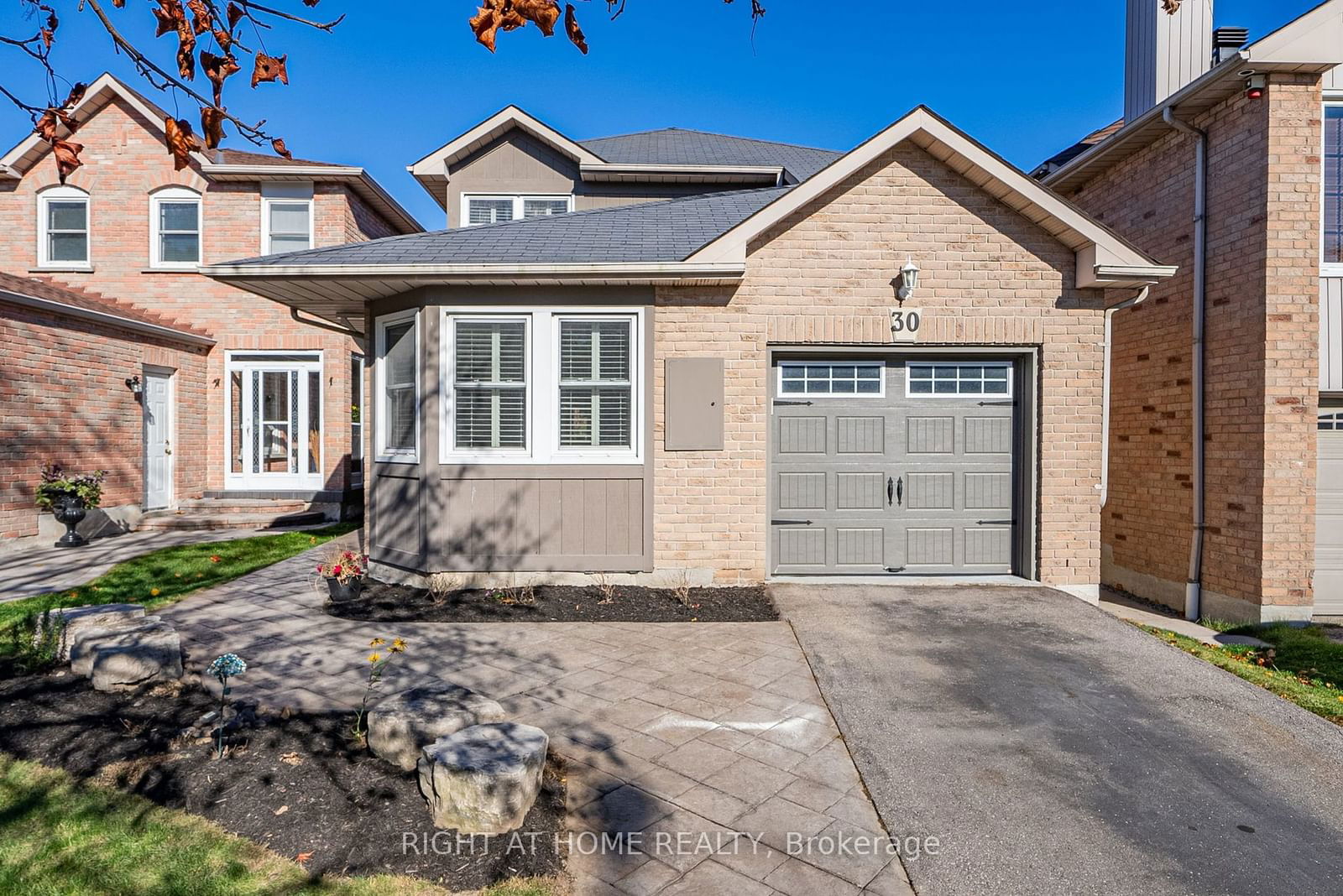 Detached House sold at 30 Bornholm Drive, Toronto, Rouge E10, M1C 4P7 - MLS: E11933222