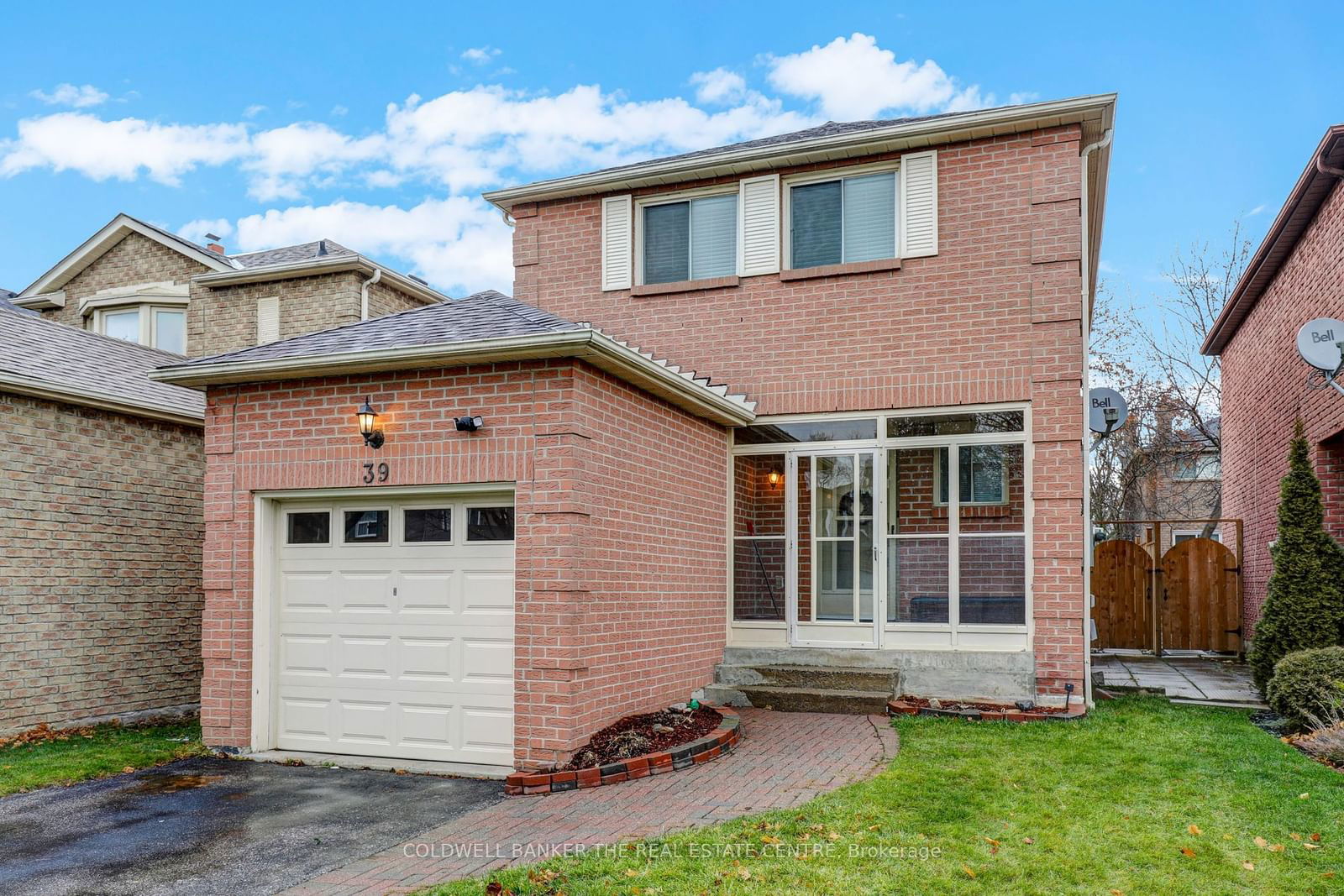 Detached House for sale at 39 Carnelly Crescent, Ajax, Central West, L1T 2H5 - MLS: E11933591