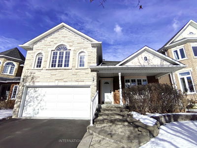 394 Delaney Dr, Ajax - Central West image-0-1