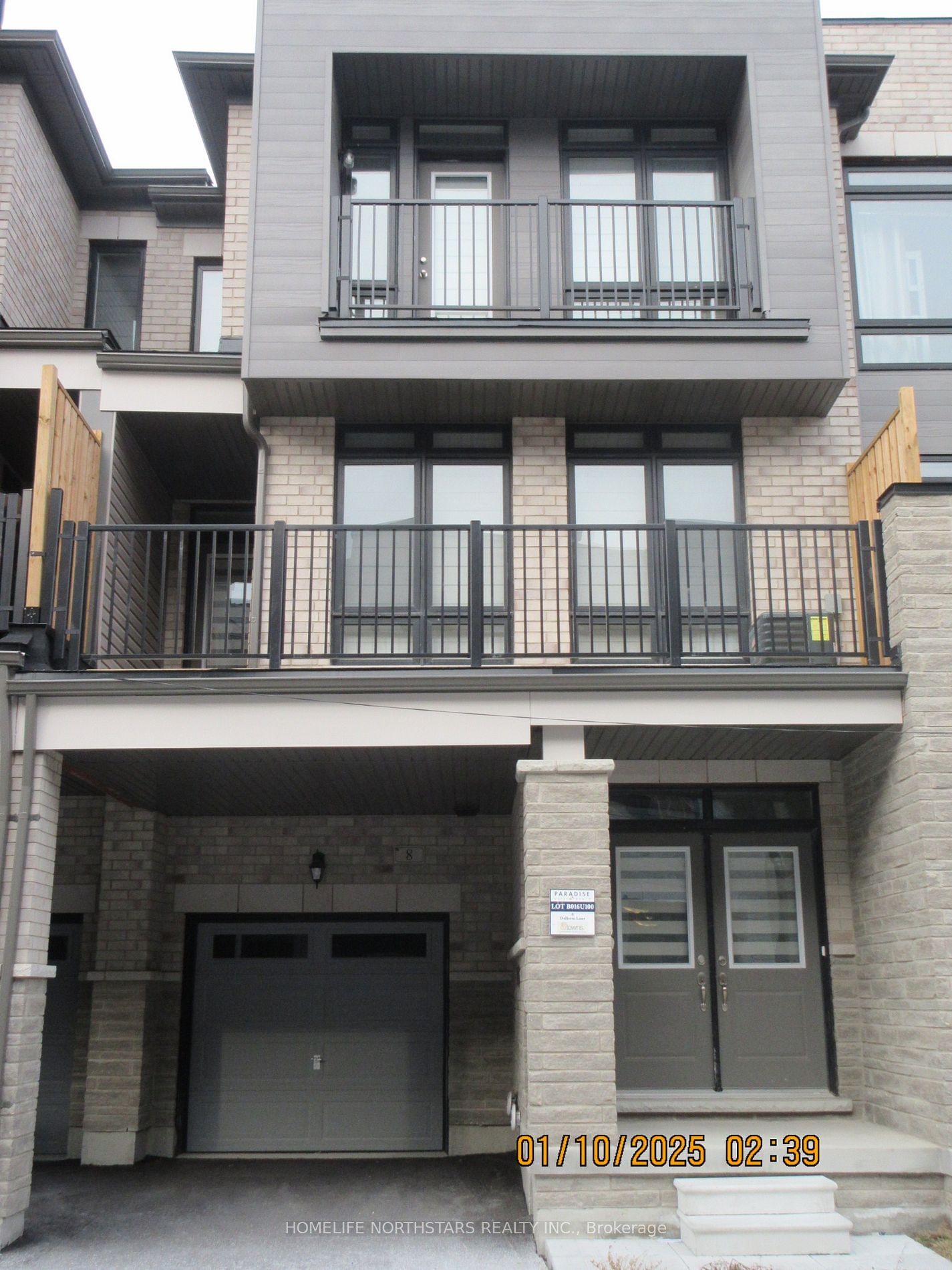 Townhouse for sale at 8 Dallotto Lane, Ajax, South East, L1S 7J3 - MLS: E11934770