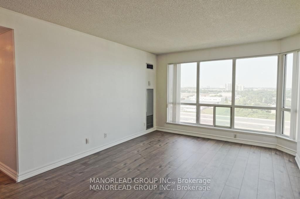 Condo for lease at 18 Lee Centre Drive, Toronto, Woburn, M1H 3H5 - MLS: E11934909