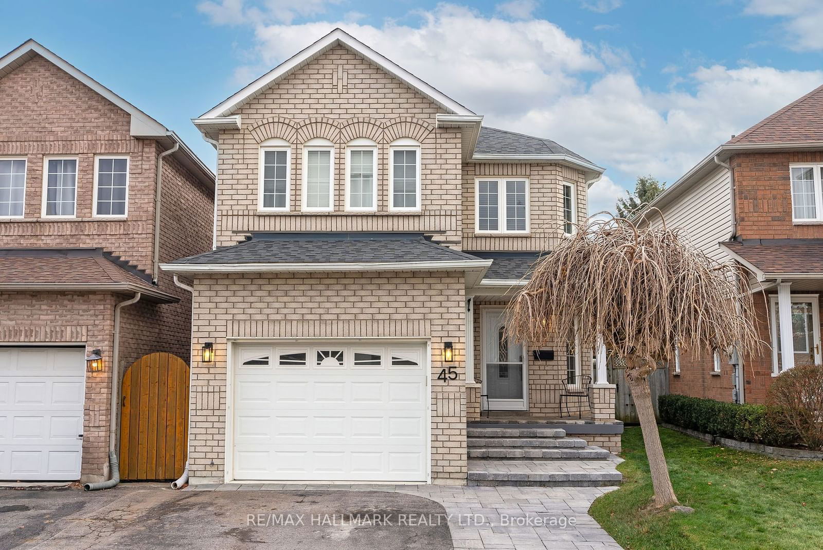 Detached House sold at 45 Guildwood Drive, Clarington, Bowmanville, L1C 5C7 - MLS: E11934952