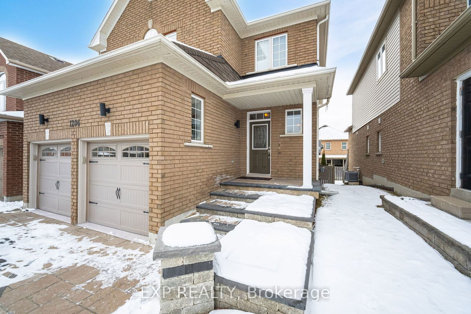 Detached House sold at 1204 Langley Circle, Oshawa, Pinecrest, L1K 0E2 - MLS: E11934997