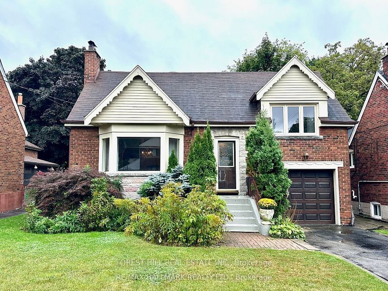 Detached House for lease at 63 Glenwood Crescent, Toronto, O'Connor-Parkview, M4B 1J8 - MLS: E11935783