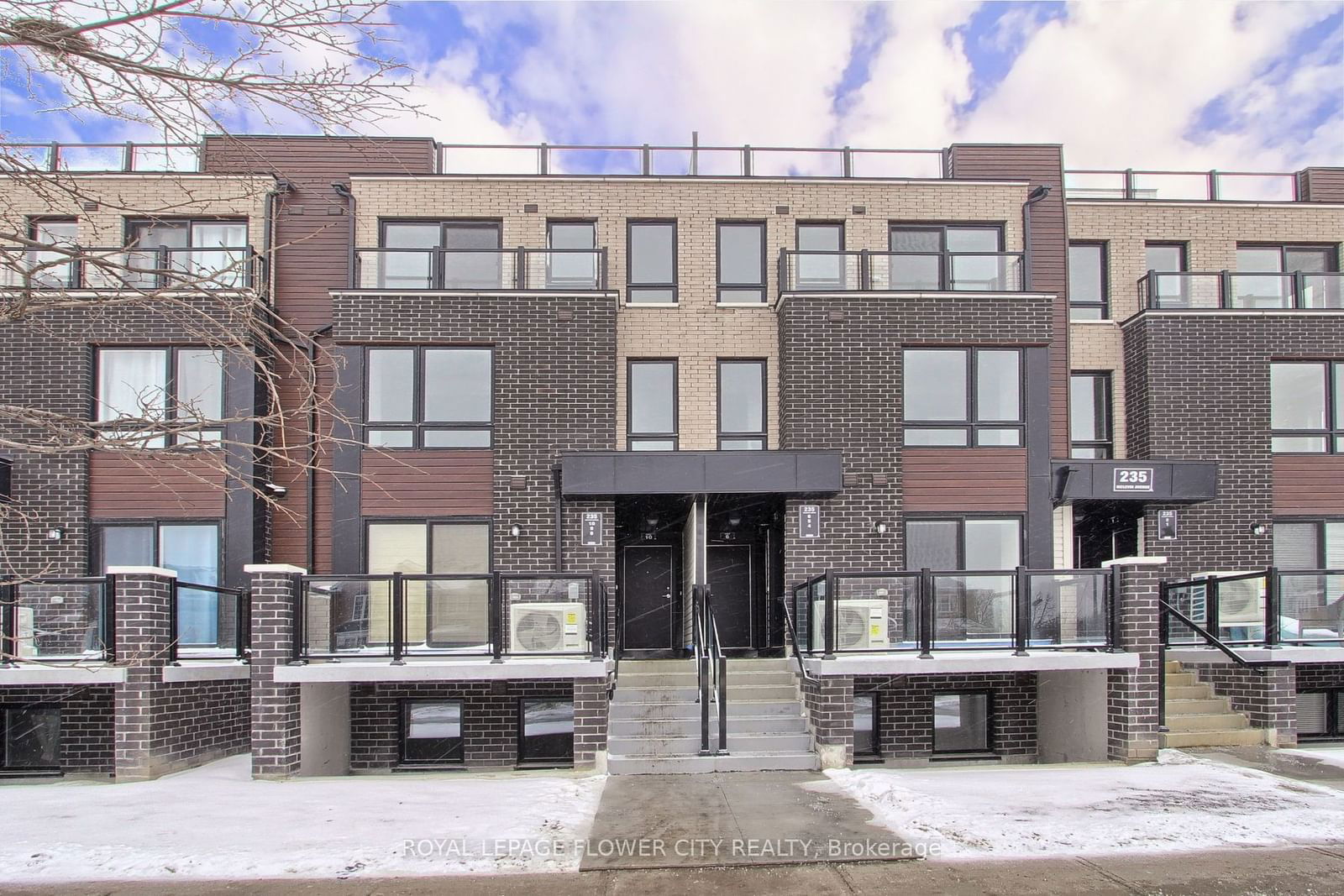 Townhouse leased at 10-235 Mclevin Avenue, Toronto, Malvern, M1B 0E8 - MLS: E11936215