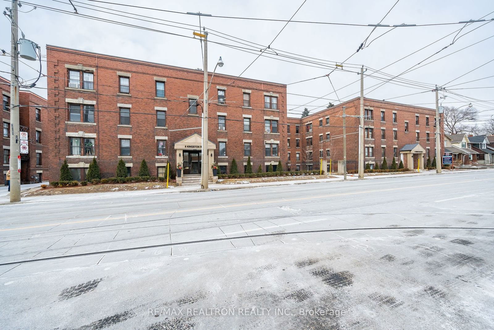 Condo for lease at 65-10 Kingston Road, Toronto, Woodbine Corridor, M4L 1S4 - MLS: E11936289