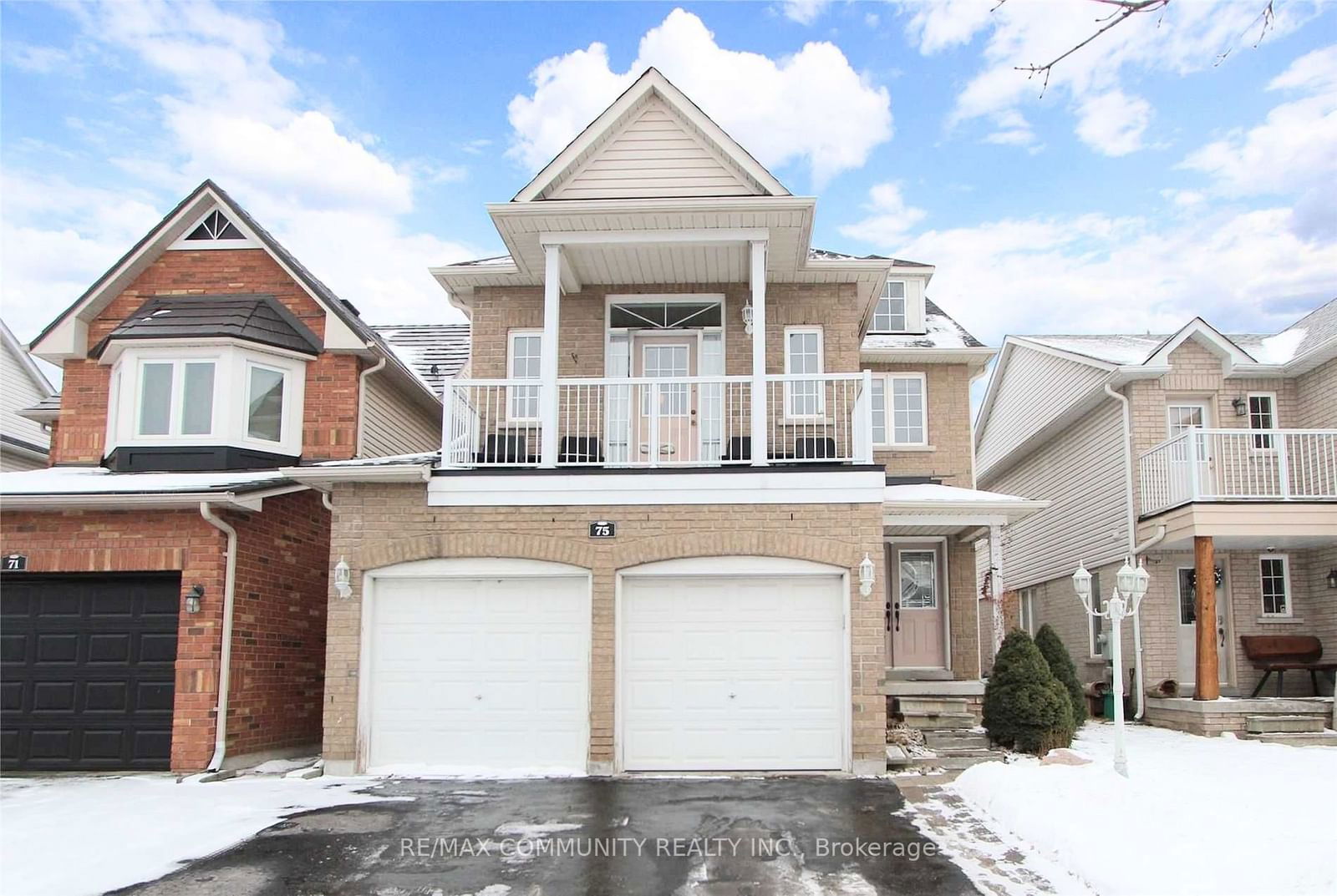 Detached House for sale at 75 Hutton Place, Clarington, Bowmanville, L1C 5K1 - MLS: E11936381