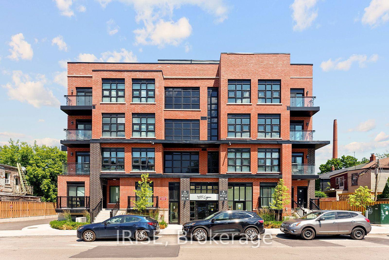 Townhouse for lease at 305-485 Logan Avenue, Toronto, South Riverdale, M4M 2P5 - MLS: E11936442