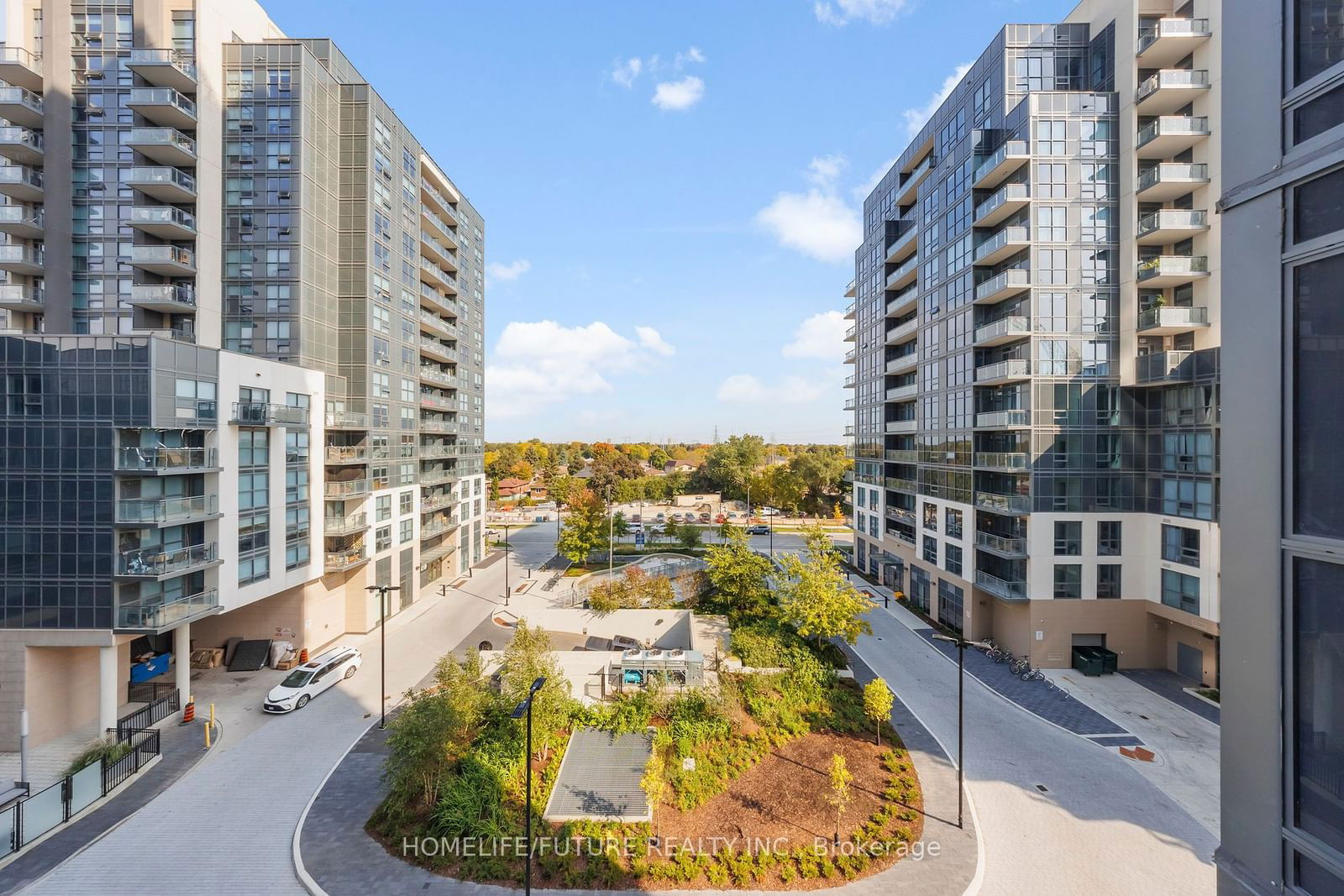 Condo for sale at 627-20 Meadowglen Place, Toronto, Woburn, M1G 0A9 - MLS: E11936639