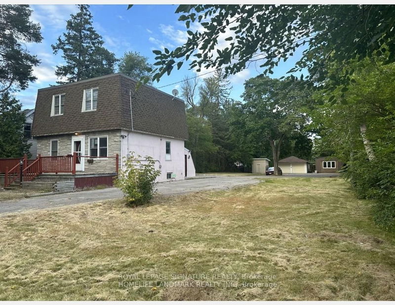 home for sale on 1304 Military Trail