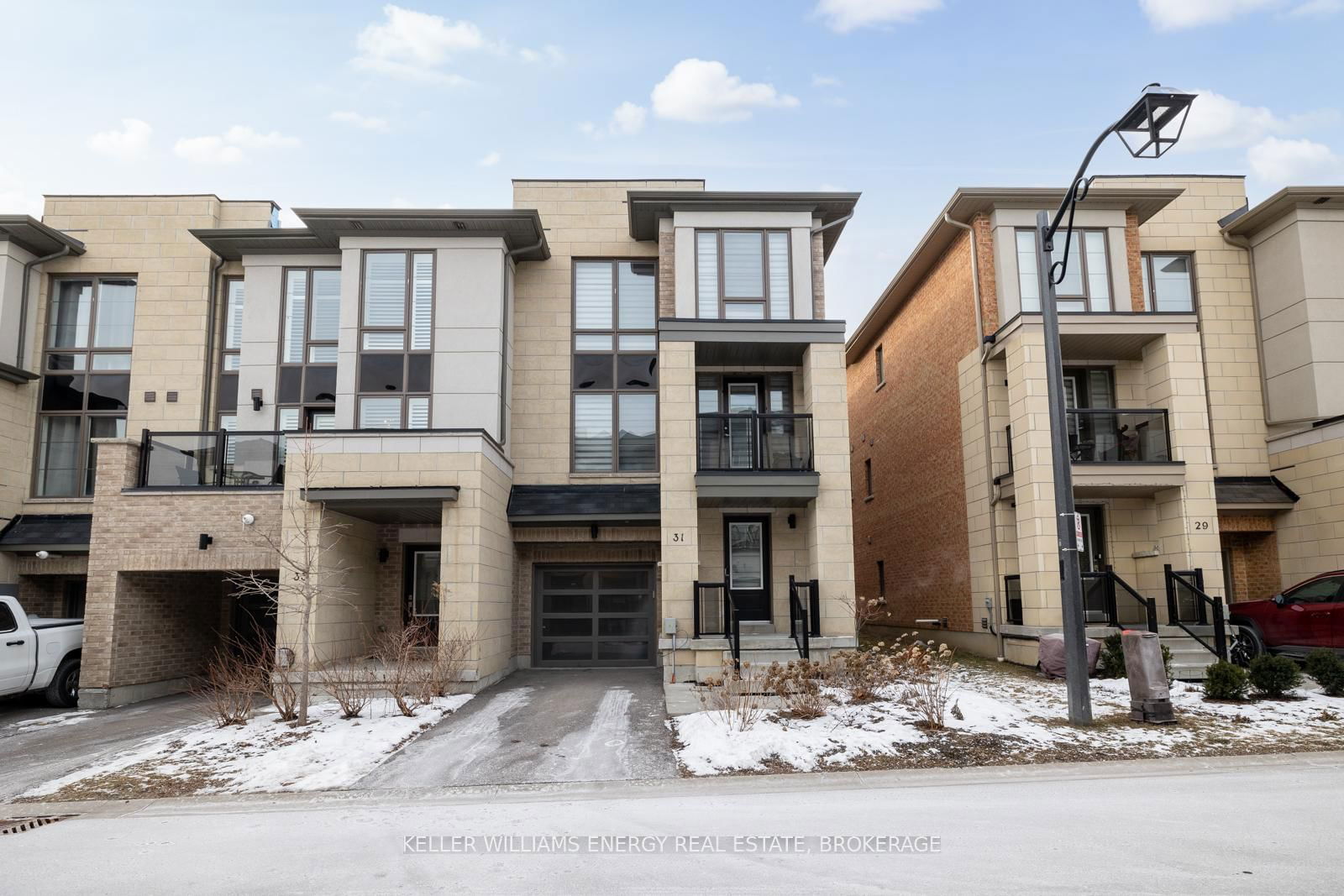 Townhouse for lease at 15-31 Pallock Hill Way, Whitby, Pringle Creek, L1R 0N5 - MLS: E11936954