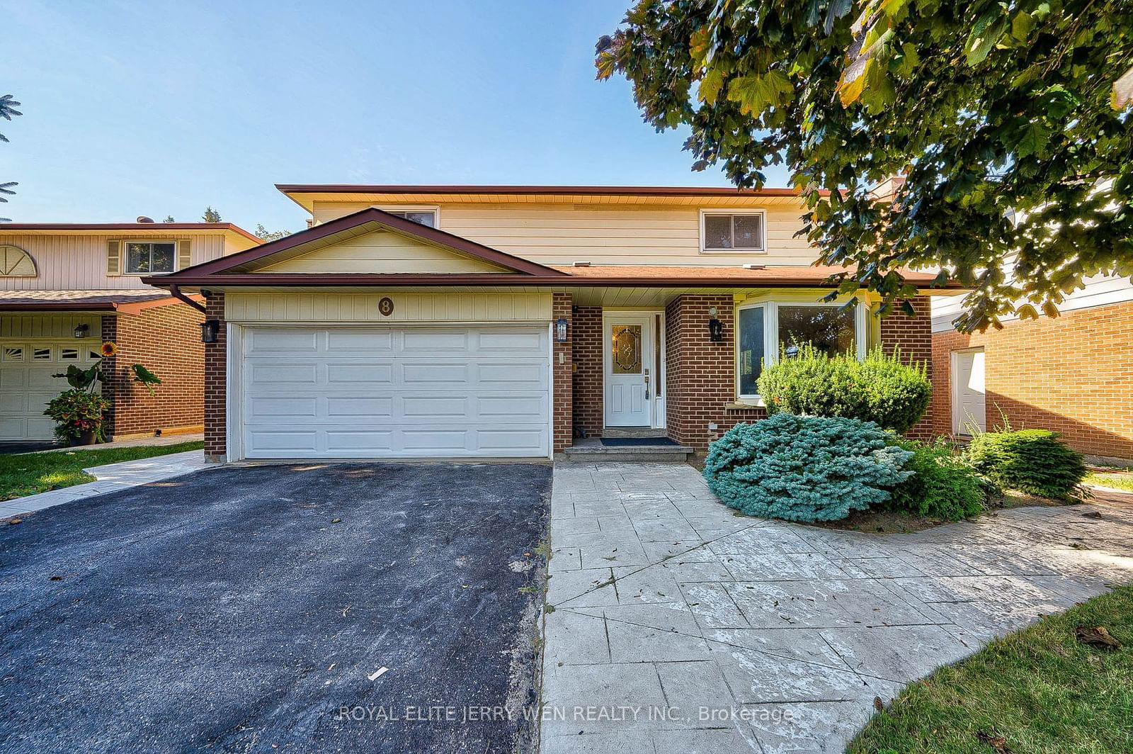 Detached House for sale at 8 Deerfield Court, Whitby, Lynde Creek, L1N 5V1 - MLS: E11937409