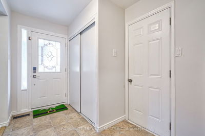 8 Deerfield Crt, Whitby - Lynde Creek image-0-1