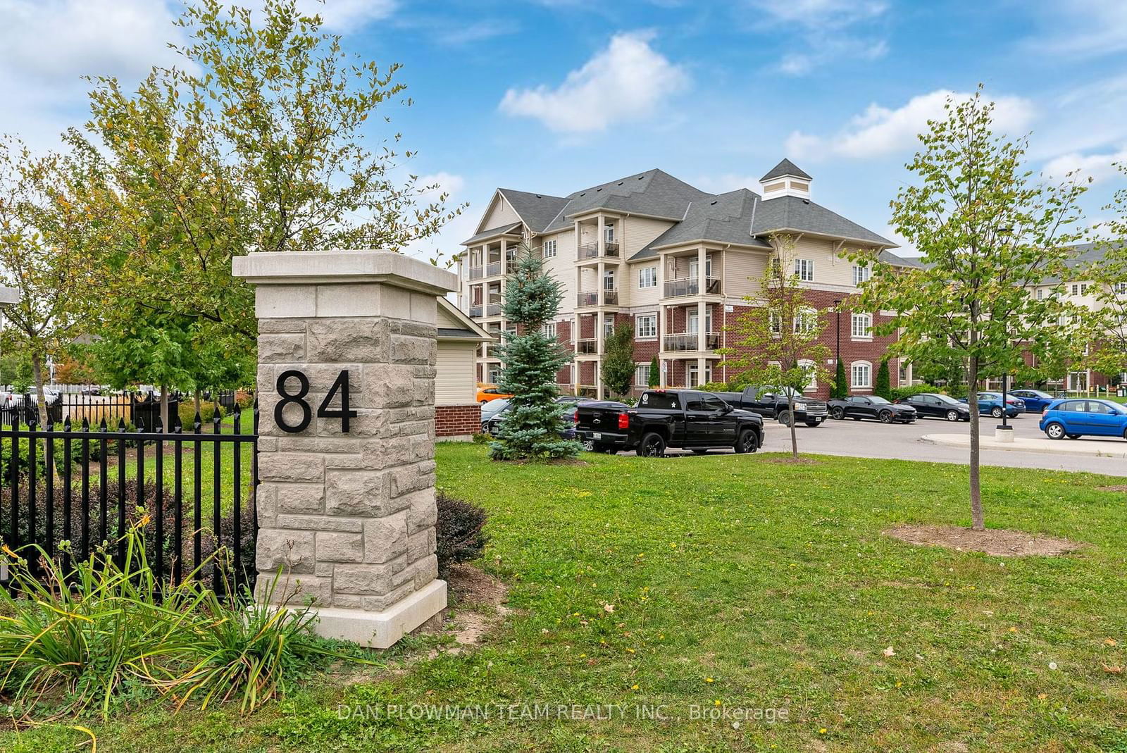 Condo sold at 222-84 Aspen Springs Drive, Clarington, Bowmanville, L1C 5N6 - MLS: E11937645