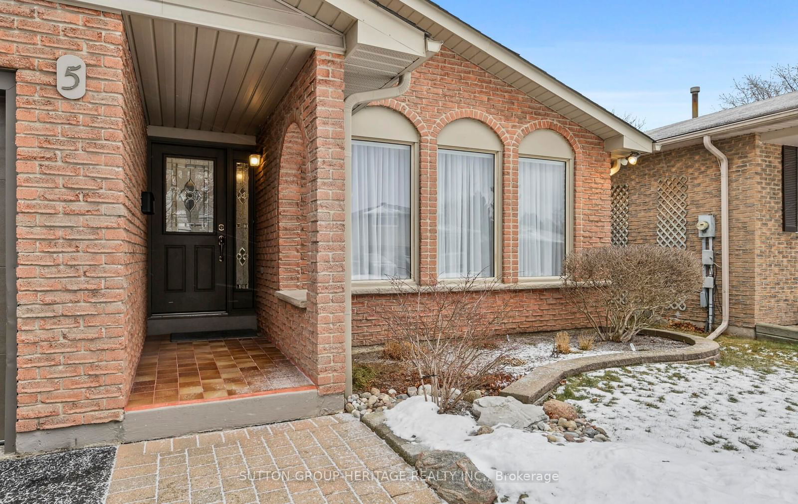 Detached House for sale at 5 Swanston Crescent, Ajax, South West, L1S 3J5 - MLS: E11937780