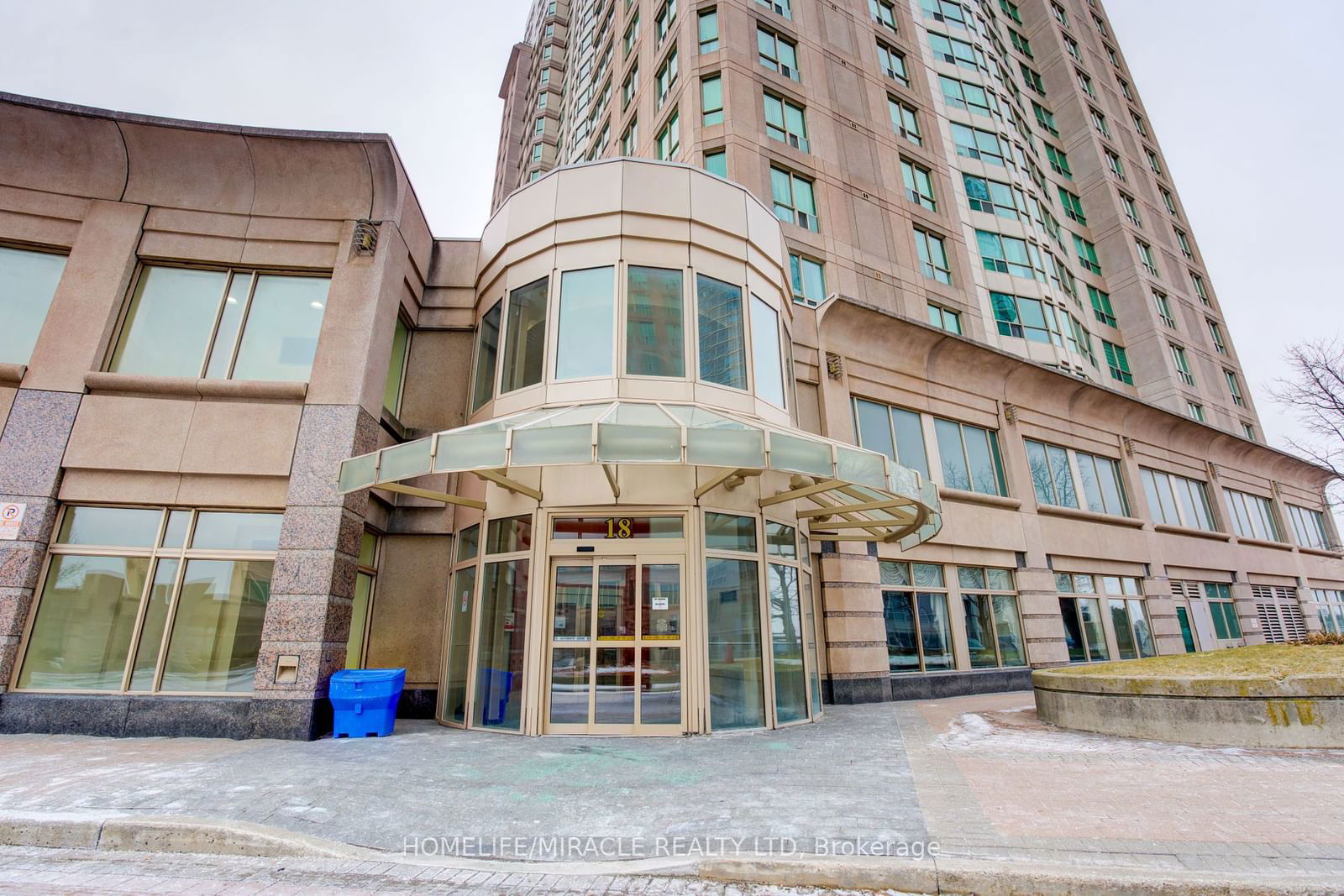 Condo for lease at 506-18 Lee Centre Drive, Toronto, Woburn, M1H 3H5 - MLS: E11938581