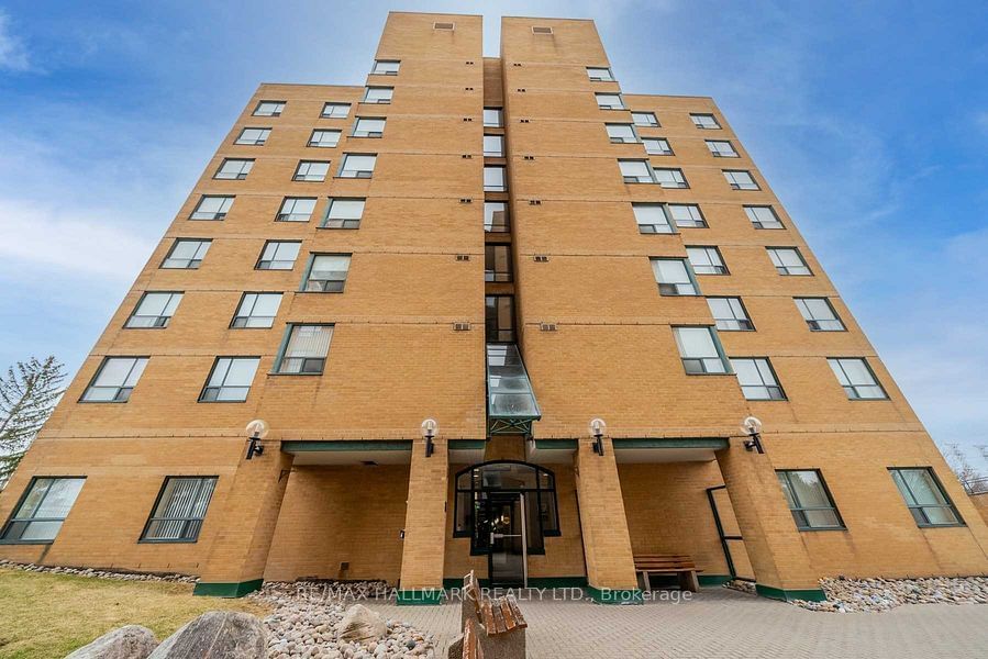 Condo for sale at 103-1655 Pickering Pkwy, Pickering, Town Centre, L1V 6L3 - MLS: E11938676