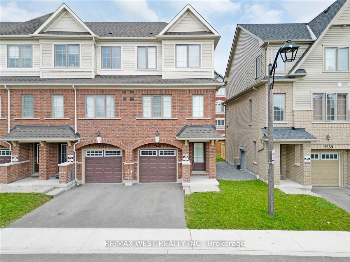 Townhouse for sale at 19-2641 Magdalen Path, Oshawa, Windfields, L1L 0R6 - MLS: E11938844