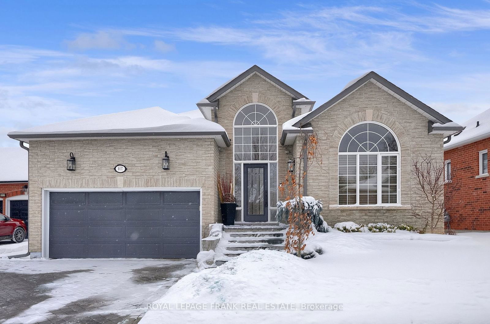 Detached House for sale at 107 South Garden Court, Scugog, Port Perry, L9L 1S3 - MLS: E11939101