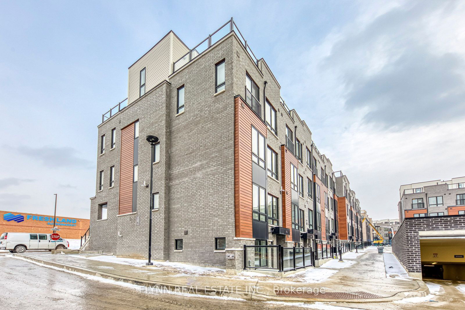 Townhouse for lease at 1-30 Liben Way, Toronto, Malvern, M1B 0E8 - MLS: E11939303