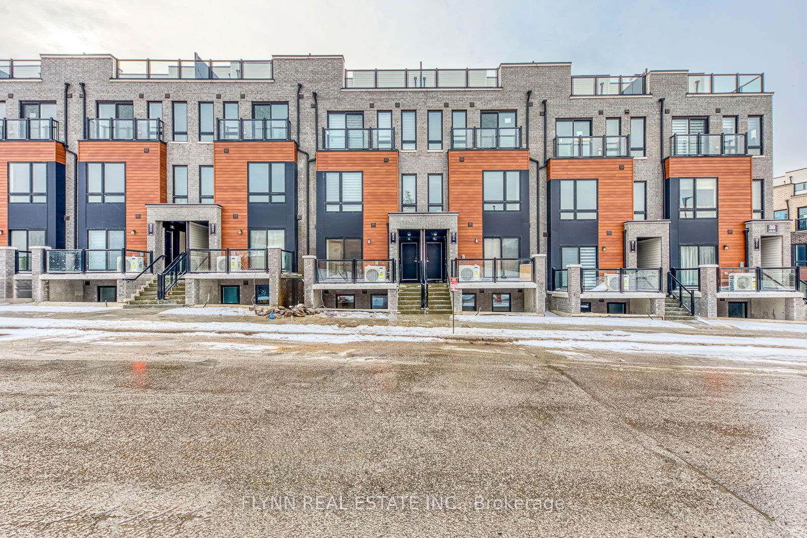 Townhouse for lease at 1-30 Liben Way, Toronto, Malvern, M1B 0E8 - MLS: E11939303