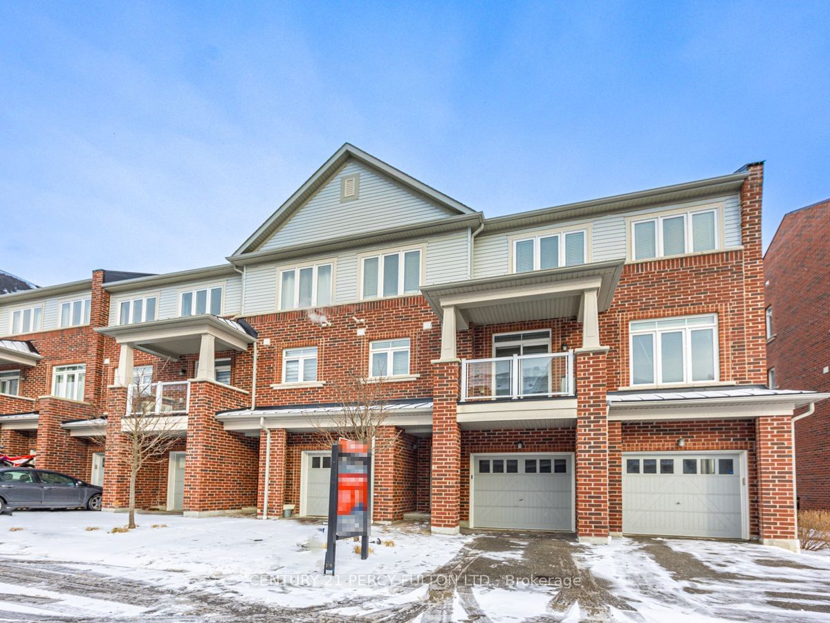 Townhouse for lease at 100-2423 Nantucket Chse, Pickering, Duffin Heights, L1X 0E4 - MLS: E11939442