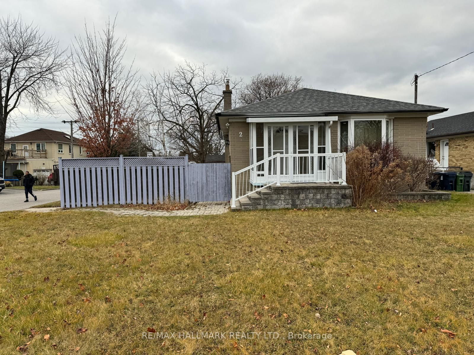 Detached House leased at Main-2 Kootenay Crescent, Toronto, Bendale, M1J 1R7 - MLS: E11939691