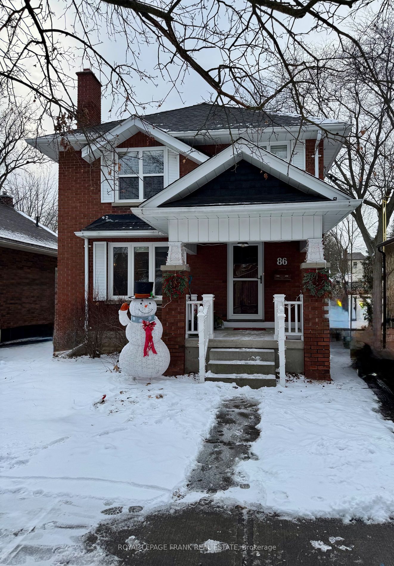 Detached House leased at 86 Roxborough Avenue, Oshawa, O'Neill, L1G 5W4 - MLS: E11939745